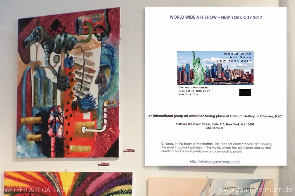 Das Kunstwerk Factory of Life (links) von Danny Hermann, auf der World Wide Art Show in New York.